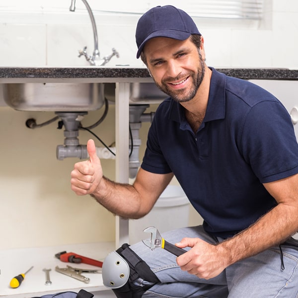 el costo varía dependiendo de la complejidad del trabajo en plomería residencial